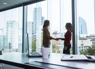 Amazon Women in Innovation: al via la terza edizione Amazon Women in Innovation: al via la terza edizione