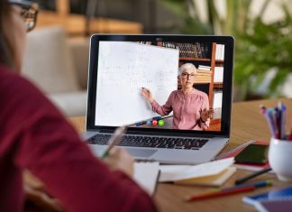 Digitalizzazione della scuola: Italia in ritardo- education