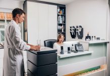 Nuovi telefoni DECT Gigaset per il mondo business telefoni Dect ambientato i n studio