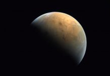 Su Marte le comunicazioni avvengono grazie al Cloud di AWS Image-of-Mars-from-Hope-orbiter - marte