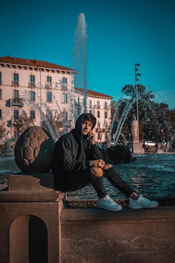 francesco giavardi - Tra musica e Instagram. L'energia del giovane musicista influencer