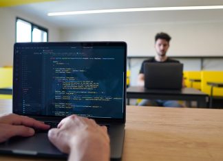 NEET in aumento, i giovani cercano opportunità di lavoro