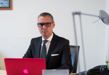 Workplace ibrido: il meglio offerto dai due mondi Workplace ibrido