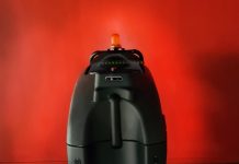 Robot Collaborativo Nexbot: l’Intelligenza Artificiale rivoluziona il cleaning professionale robot collaborativo