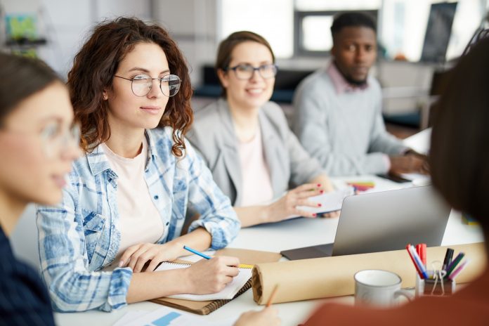 Lavoro al Centro-Sud Lavoro al Centro-Sud