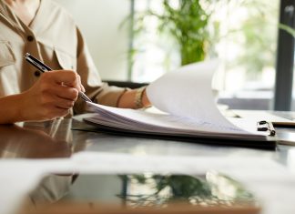 uso della carta nei posti