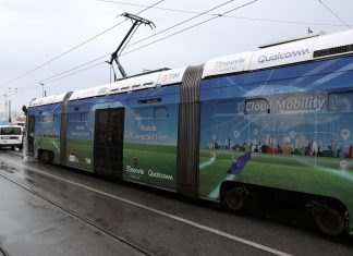 Tram connesso