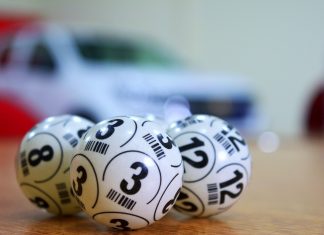 Quanto dura una sessione di bingo? Quali tasse si applicano se vinco un premio del bingo?