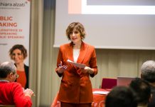Chiara alzati