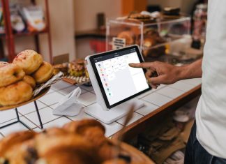 Settore ristorazione: pagamenti digitali a +44,4% nel 2023 settore-ristorazione