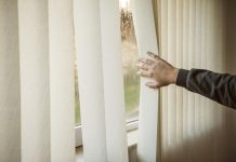 Come arredare una casa con lo stile moderno delle tende a rullo Come arredare una casa con lo stile moderno delle tende a rullo