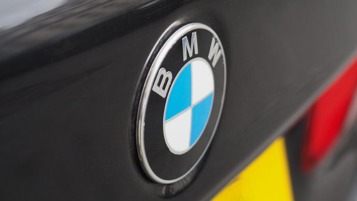 BMW sign BMW