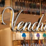Rome,,Italy,-,August,16,,2017:,Venchi,Chocolate,Store.,Venchi