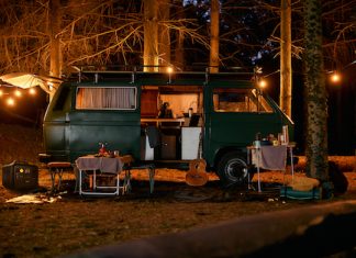 Aqiila_S1500-caravan_online