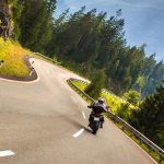 Sicurezza stradale: arriva l’App che salva la vita dei motociclisti moto