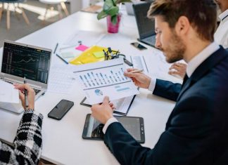 rsz_ai_marketing_manager_pexels