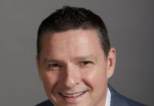 rsz_1rsz_robert_le_busque_regional_vice_president_apac_di_verizon_business