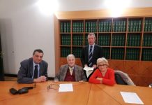 rsz_1rsz_i-am_firma_acquisizione_da_sx_domenico_andreis_franco_robotti_notaio_fabio_auteri_carmen_corsiagisco