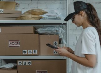 rsz_customer_experience_pexels-tima-miroshnichenko-6169025