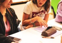 rsz_1rsz_lavori_di_gruppo_2