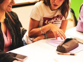 rsz_1rsz_lavori_di_gruppo_2