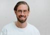 rsz_1rsz_sosafe-gmbh_dr-niklas-hellemann_managing-director_2022_credits-sosafe-gmbh