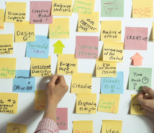 Startup italiane: 1,7 miliardi investiti nel 2025. Ma perché poche diventano scale-up? OGR Startup Booster - premio miotto - - Startup italiane - motion array