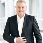 Nuovamacut entra a far parte del Gruppo Bechtle Nuovamacut rsz_uwe-burk_4-5_bechtle_fotostampaufficiale