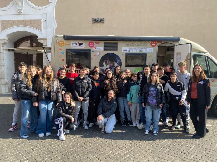 rsz_whatsapp_image_2025-02-12_at_150523 Educyber Generations