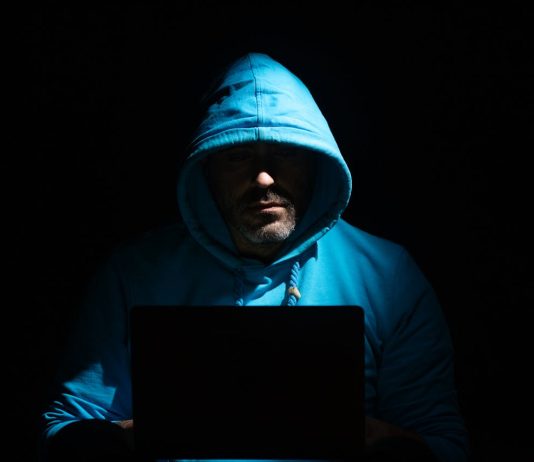 hacker russo PhantomRPC pexels
