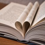 Distribuzione scolastica: TXT punta su sicurezza e continuità con ReeVo e Best Tool Distribuzione scolastica - libri - pixabay