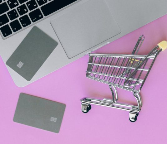 eCommerce B2c di prodotto: in Italia nel 2026 raggiunge i 42,6 miliardi di euro eCommerce B2c pexels