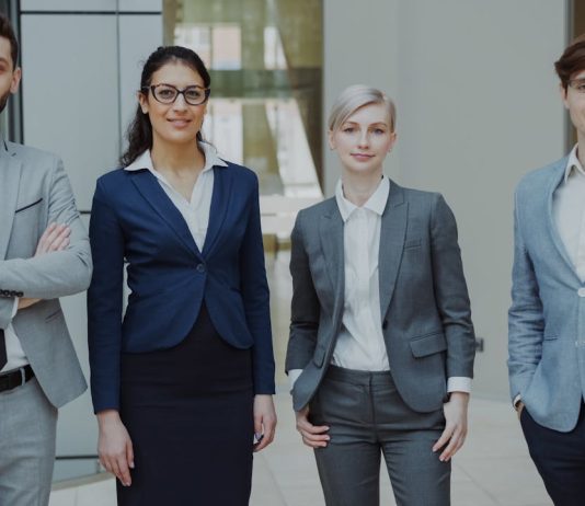 AI nei processi HR assumere - pexels