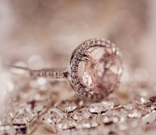 Damiani Group pixabay