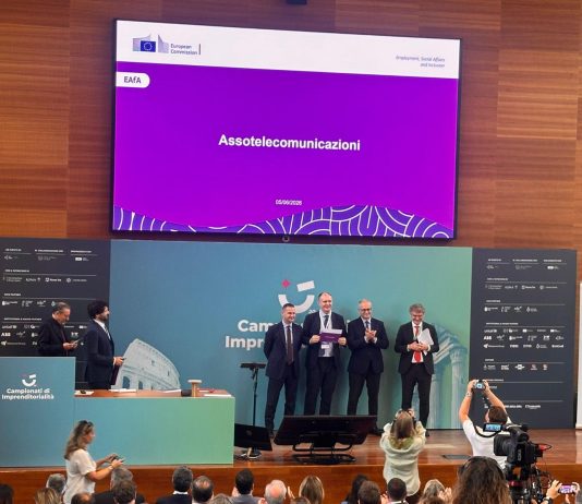 Asstel aderisce all’Alleanza Europea per l’Apprendistato (EAfA): competenze e lavoro giovani nel settore TLC Alleanza Europea per l'Apprendistato - inviato da asstel