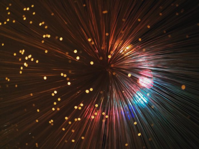 FiberCop - connettività - fibra ottica - pexels FiberCop - connettività - fibra ottica - pexels