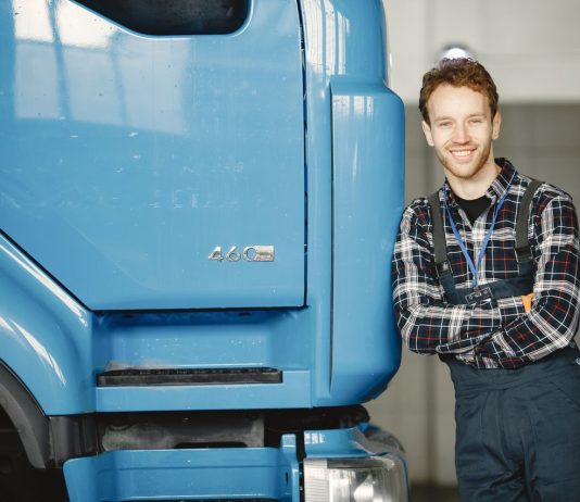 Fleet Management: solo 1/4 delle aziende in Italia gestisce da remoto la propria flotta Fleet Management flotta pexels