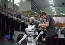 Lavoro nel 2035: il talento umano sarà ancora importante? Lavoro robot pexels