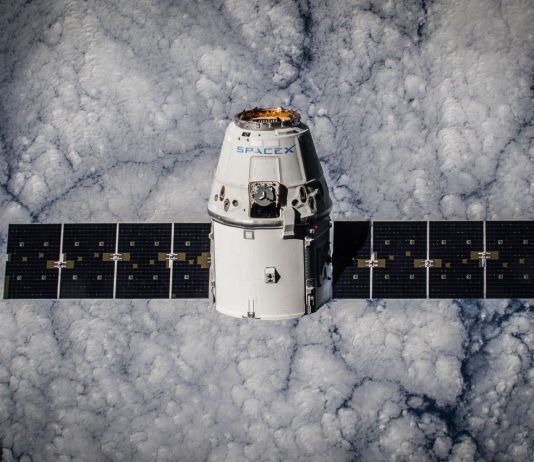 Connessioni del futuro connettività spacex pexels