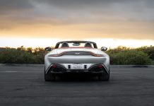 Aston Martin pexels