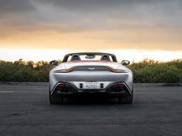 Aston Martin pexels