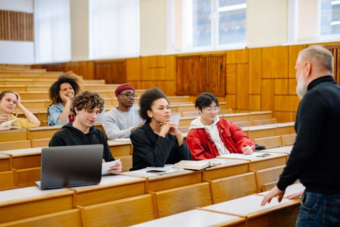 università studio pexels
