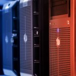 I data center di Amazon consumano sette volte meno acqua rispetto alla media del settore. data center di Amazon pexels