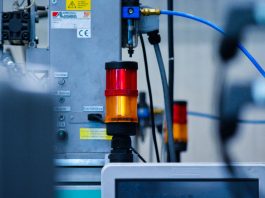 Smart automation: perché l’AI ridefinisce la produzione industriale del futuro Smart automation pexels