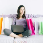 shopping online ecommerce e-commerce retail pexels