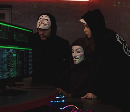 hacker phantom squatting pexels