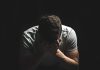 L’AI riduce il burnout ma crea un “deficit di connessione” tra i dipendenti burnout preoccupazione pexels
