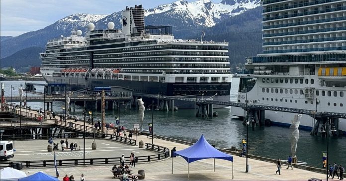 Juneau nave - inviato da cambium Juneau nave - inviato da cambium