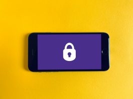 AI e cybersecurity: la stessa tecnologia usata da difensori e criminali informatici cybersecurity sicurezza unsplash