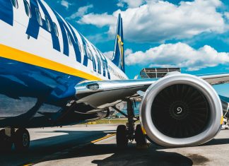 Ryanair aereo aerei unsplash